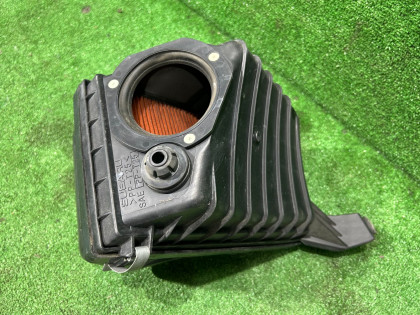 Корпус воздушного фильтра SUBARU LEGACY OEM 46053AC060 46053AC050 BE5 2000 EJ206 AT
