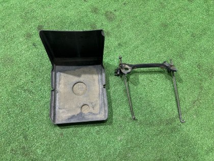 ขายึดแบตเตอรี่ SUBARU LEGACY OEM 82161AA040, 82122AA031, 82182AA040 BE5 2000
