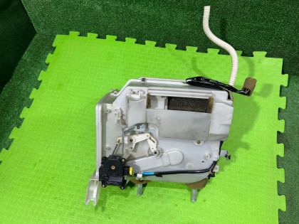 Печка SUBARU LEGACY OEM 72110AE000 BHE BH9 BH5 BE5 BE9 BEE 2000 EJ206 AT