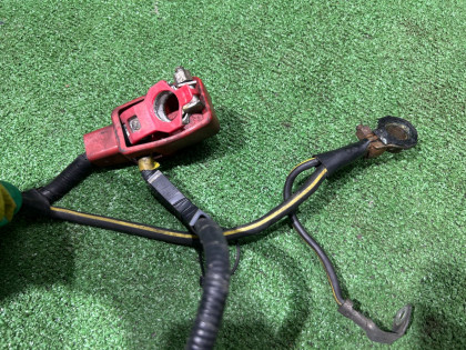 バッテリーケーブル SUBARU LEGACY OEM 81601AE000 BE5 2000 EJ206 AT