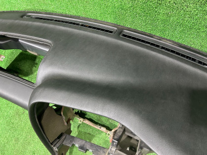 Торпедо черная SUBARU LEGACY OEM 66045AE000ML BE5 2000 WHITE 51E