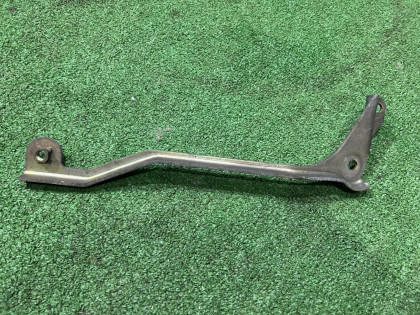 ขายึดอินเตอร์คูลเลอร์ SUBARU LEGACY OEM 21885AA071 BE5 2000