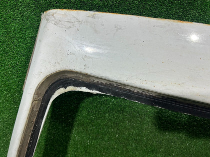 Marco del parabrisas SUBARU LEGACY OEM 53400AE001 51420AE000 BE5 2000
