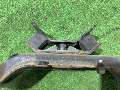 ミッションメンバー SUBARU LEGACY OEM 41022AE120, 41011AE000 BEE BHE BE5 BE9 BH5 BH9 2002 EZ30 AT