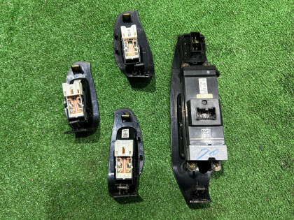 กล่องควบคุมกระจกไฟฟ้า черный SUBARU LEGACY OEM 83071AE080, 83071AE040 BEE BHE BE5 BE9 BH5 BH9 2002 EZ30 AT