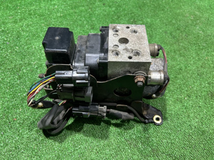 กล่อง ABS VDC 27539AE001 SUBARU LEGACY