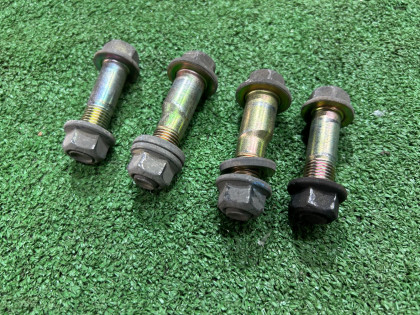 น็อตปรับศูนย์ล้อหน้า SUBARU LEGACY OEM 20540AA090, 20540AA100 BEE BHE BE5 BE9 BH5 BH9 2002 EZ30 AT