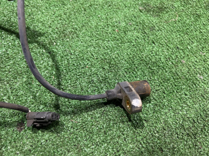 Sensor ABS dianteiro direito SUBARU LEGACY OEM 27540AE000 BEE 2002 EZ30 AT