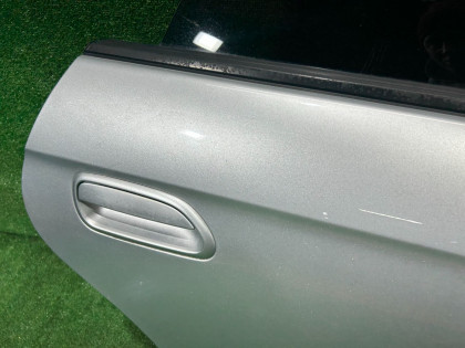 Дверь задняя правая SUBARU LEGACY OEM 60400AE400 BEE BE9 BE5 2002 SILVER 01G