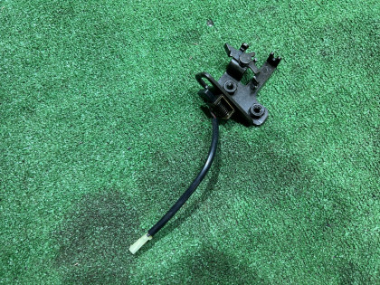 トランクロック SUBARU LEGACY OEM 57534AC011 BEE BE9 BE5 2002 SILVER 01G