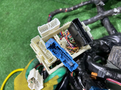 Wiring harness под свап SUBARU LEGACY OEM 81200AE840 81401AE990 BEE BHE 2002 EZ30 AT