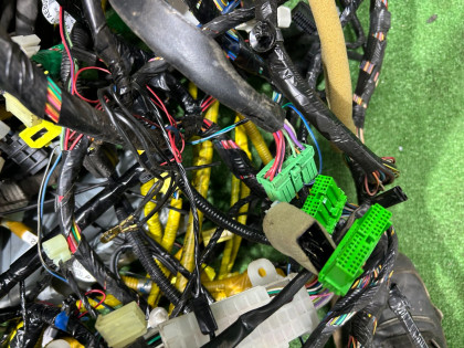 Wiring harness под свап SUBARU LEGACY OEM 81200AE840 81401AE990 BEE BHE 2002 EZ30 AT
