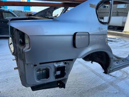 บังโคลนหลังขวา 51410AE001 SUBARU LEGACY