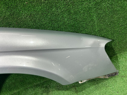 右前翼子板 SUBARU LEGACY OEM 57120AE001 BEE BHE BE5 BE9 BH5 BH9 2002 SILVER 01G