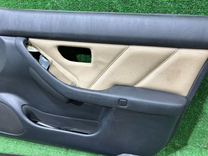 车门饰板 кожа SUBARU LEGACY OEM 94211AE180ML, 94211AE190ML, 94220AE760ML, 94220AE770ML BEE BHE BE5 BE9 BH5 BH9 2002 SILVER 01G