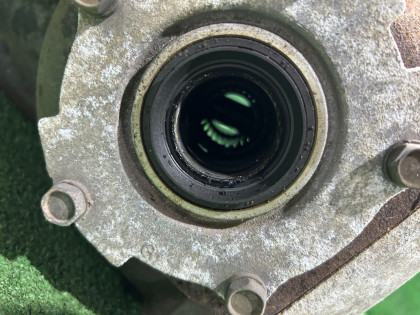 เฟืองท้าย 4.111 SUBARU LEGACY OEM 27011AA343 BEE BHE BE5 BE9 BH5 BH9 2002 EZ30 AT