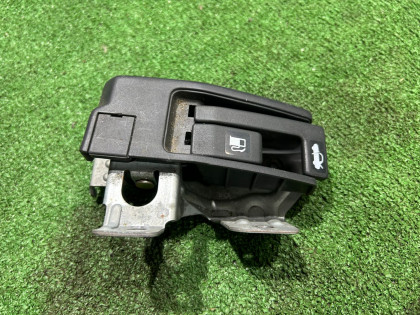 คันโยกเปิดฝาถังน้ำมันและฝาท้าย 57340AE000 57345AA060ML SUBARU LEGACY