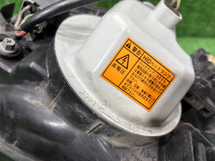 ไฟหน้า Ксенон SUBARU LEGACY OEM 84001AE300 84001AE310 BEE BE9 BE5 2002