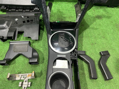 Glovebox and armrest Свап SUBARU LEGACY OEM 92113AG051JC 92114AG120JC 66120AG101JC BL9 BL5 BLE 2008 SILVER C6Z