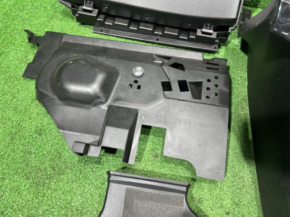 Glovebox and armrest Свап SUBARU LEGACY OEM 92113AG051JC 92114AG120JC 66120AG101JC BL9 BL5 BLE 2008 SILVER C6Z