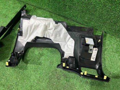 Glovebox and armrest Свап SUBARU LEGACY OEM 92113AG051JC 92114AG120JC 66120AG101JC BL9 BL5 BLE 2008 SILVER C6Z