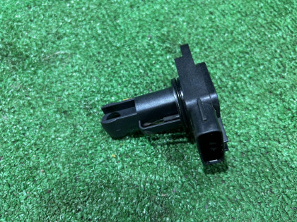 Mass airflow sensor (MAF) 22680AA310 SUBARU LEGACY