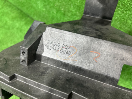 Suporte do auto-rádio SUBARU LEGACY OEM 66204AG040 BL9 BL5 BLE 2008