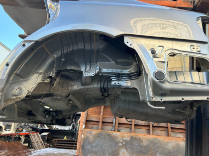 Guarda-lamas traseiro esquerdo SUBARU LEGACY OEM 51490AG0509P BL9 2008 SILVER C6Z