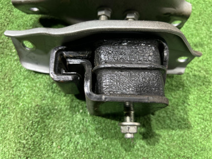 Engine mounts SUBARU LEGACY OEM 41022FA000 41031AA110 41031AA120 BL9 BL5 BLE 2008 EJ253 AT