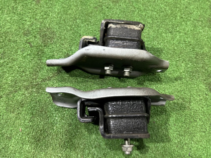 Engine mounts SUBARU LEGACY OEM 41022FA000 41031AA110 41031AA120 BL9 BL5 BLE 2008 EJ253 AT