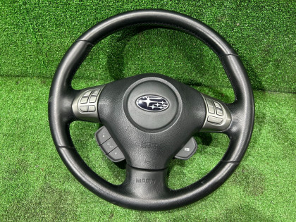 พวงมาลัย Momo 34390AG080JC SUBARU LEGACY