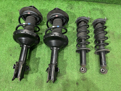 โช้คอัพ 20310AG440 20310AG450 20330AG501 SUBARU LEGACY