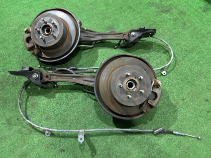 Rear hubs 28473AG001 26700AG001 26692AG061 26692AG071 SUBARU LEGACY