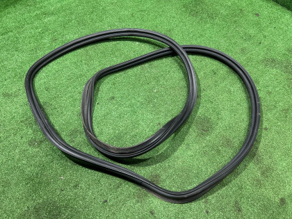 ยางขอบฝาท้าย SUBARU LEGACY OEM 57532AG000 BL9 BL5 BLE 2008 SILVER C6Z