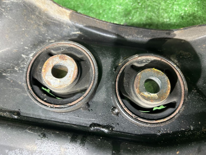 คานหลัง SUBARU LEGACY OEM 20152AE001 BE5 2002 EJ206 AT
