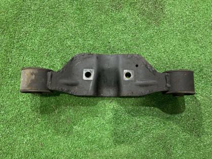 Soporte del diferencial SUBARU LEGACY OEM 41310AE002 BE5 2002 EJ206 AT