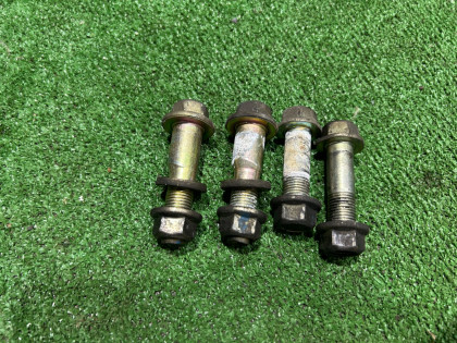 น็อตปรับศูนย์ล้อหน้า 20540AA090, 20540AA100 SUBARU LEGACY