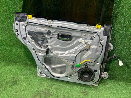 Дверь задняя левая SUBARU LEGACY OEM 60400AE410 BE5 2002 SILVER 01G