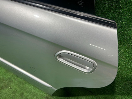 Дверь задняя левая SUBARU LEGACY OEM 60400AE410 BE5 2002 SILVER 01G