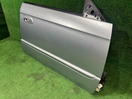 Porta dianteira direita SUBARU LEGACY OEM 60009AE000 BE5 2002 SILVER 01G