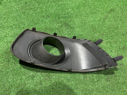 左雾灯周边饰盖 SUBARU LEGACY OEM 57731AE610 BE5 2002 SILVER 01G