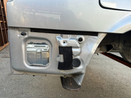 车身后段 Rear Cut SUBARU LEGACY OEM 51410AE001, 51410AE012 52401AE002 52122AE180 BE5 2002 SILVER 01G