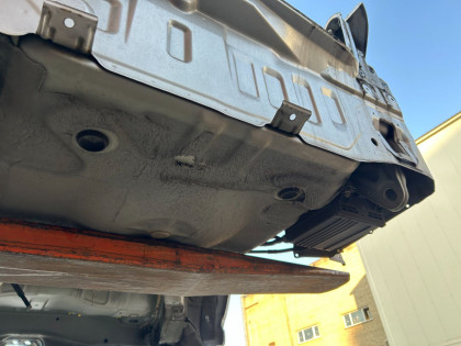 车身后段 Rear Cut SUBARU LEGACY OEM 51410AE001, 51410AE012 52401AE002 52122AE180 BE5 2002 SILVER 01G