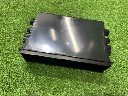ช่องเก็บของใต้วิทยุ 66130AA080 SUBARU LEGACY