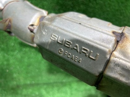 Coletor de escape SUBARU LEGACY OEM 44179AE020 44102AE070 BE5 BH5 2002 EJ206 AT