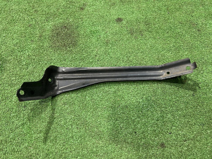右前保险杠支架 SUBARU LEGACY OEM 57707AE120 BE5 BH5 2002 SILVER 01G