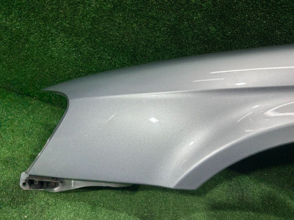 Крыло переднее левое SUBARU LEGACY OEM 57120AE011 BE5 2002 SILVER 01G