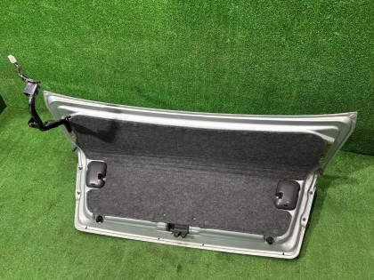 Tampa da bagageira SUBARU LEGACY OEM 57501AE040 BE5 2002 SILVER 01G