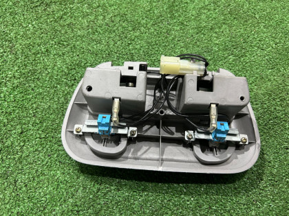 Plafón delantero SUBARU LEGACY OEM 84621AE020NE BE5 2002 EJ206 AT