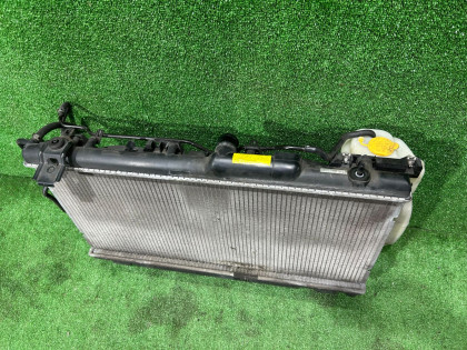 发动机水箱 SUBARU LEGACY OEM 45111AE022 BE5 2002 EJ206 AT